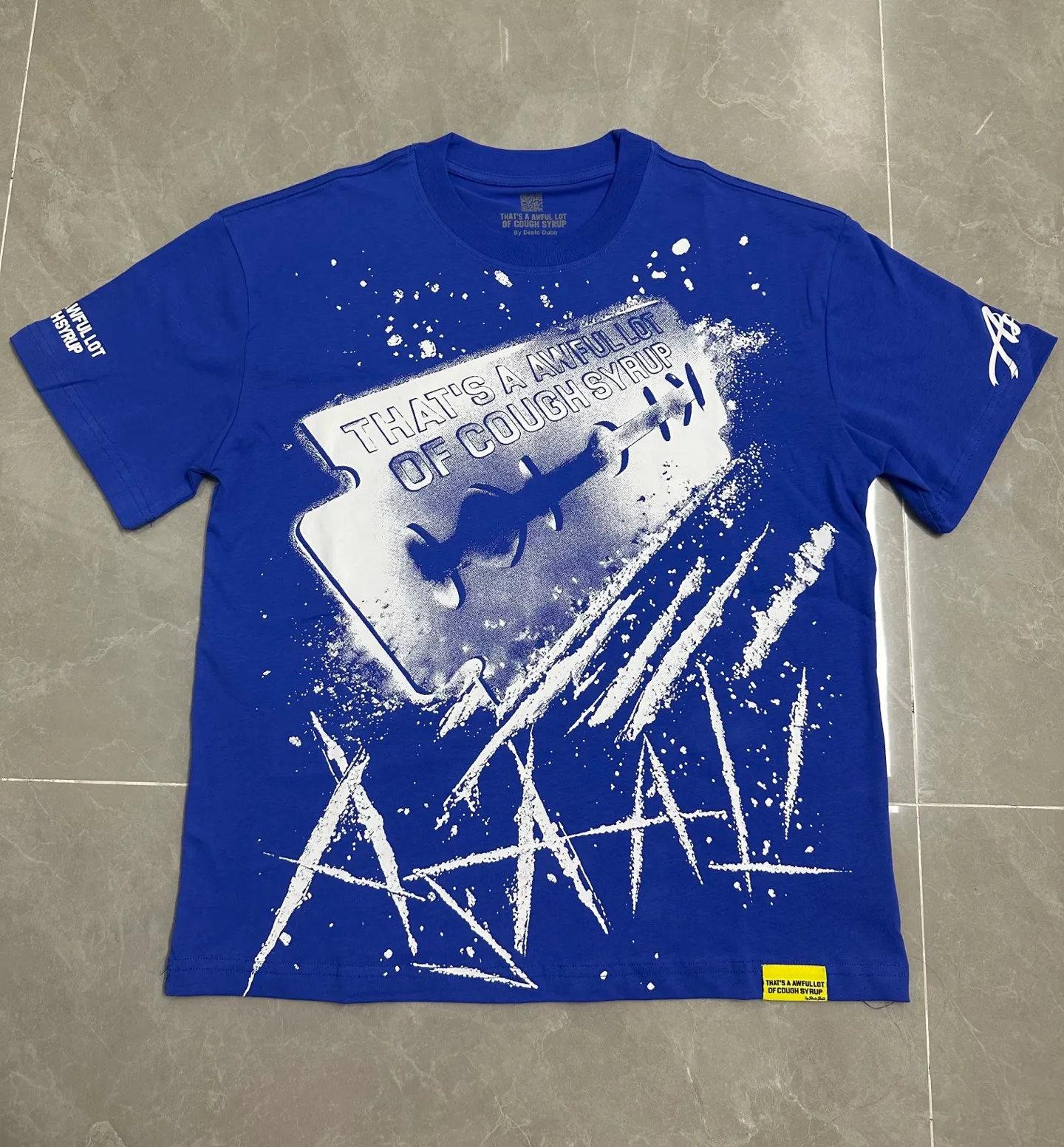 #kleinblue｜That's A AWFUL LOT OF COUGH SYRUP In Stock Real shot American simple trendy brand loose casual T-shirt Fabric (fabric): 32 counts Weight combed double yarn pure cotton Sizes (size): S-M L X L Color (colour): Klein Blue